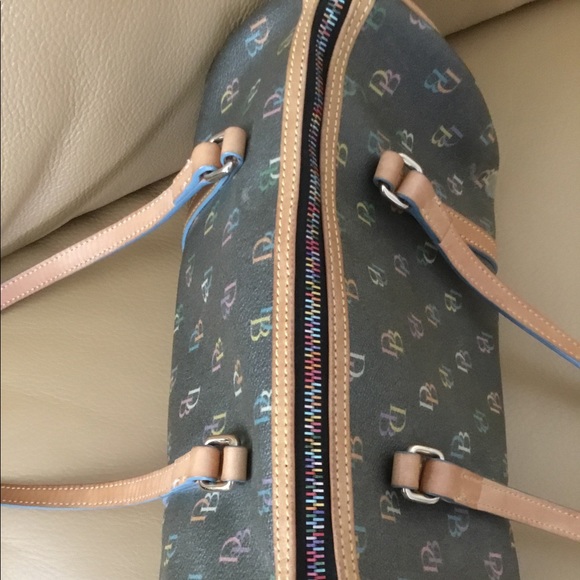 Dooney and Bourke vintage purse - Picture 3 of 6